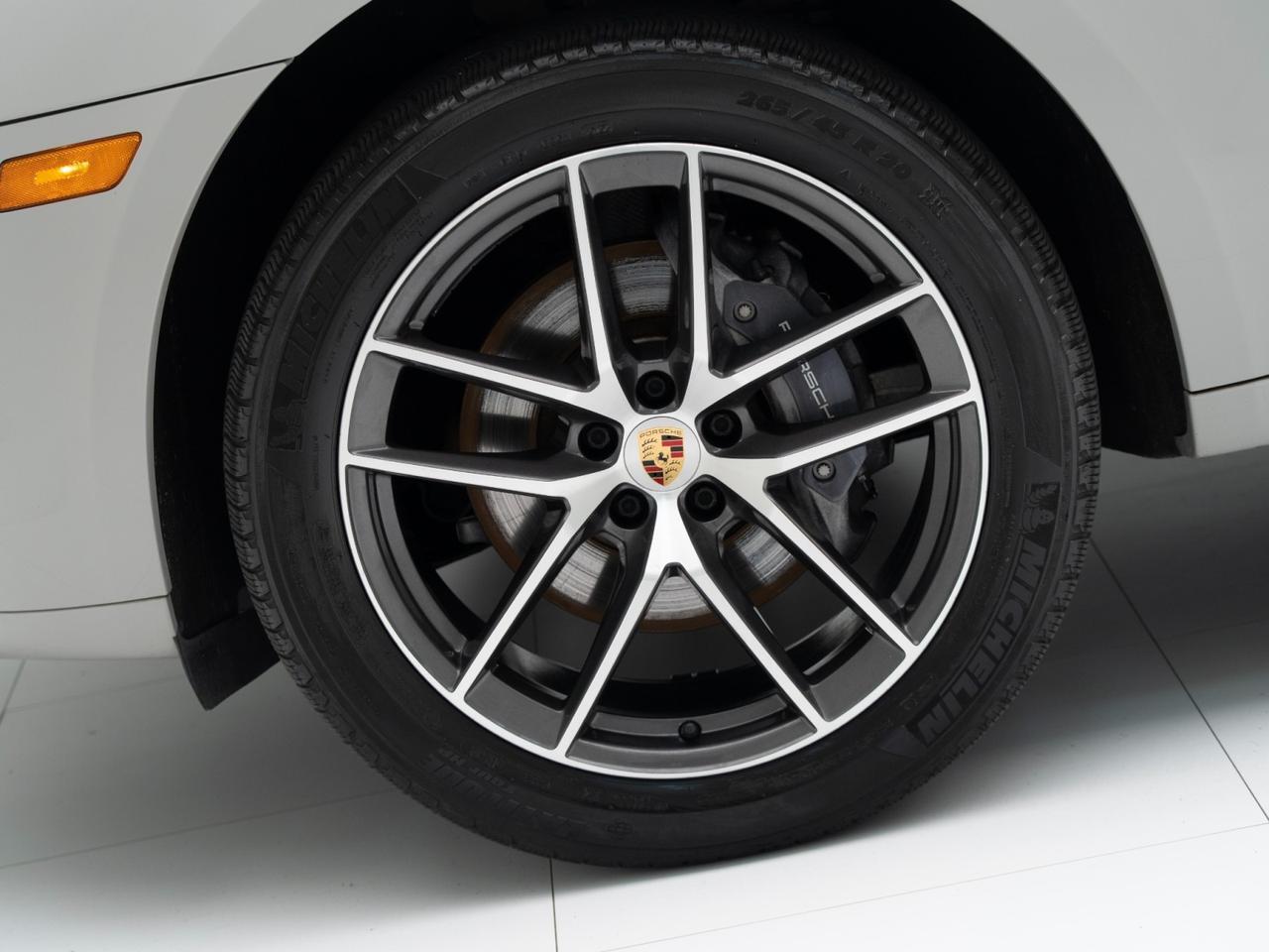 2022 Porsche Macan Pompano Beach FL