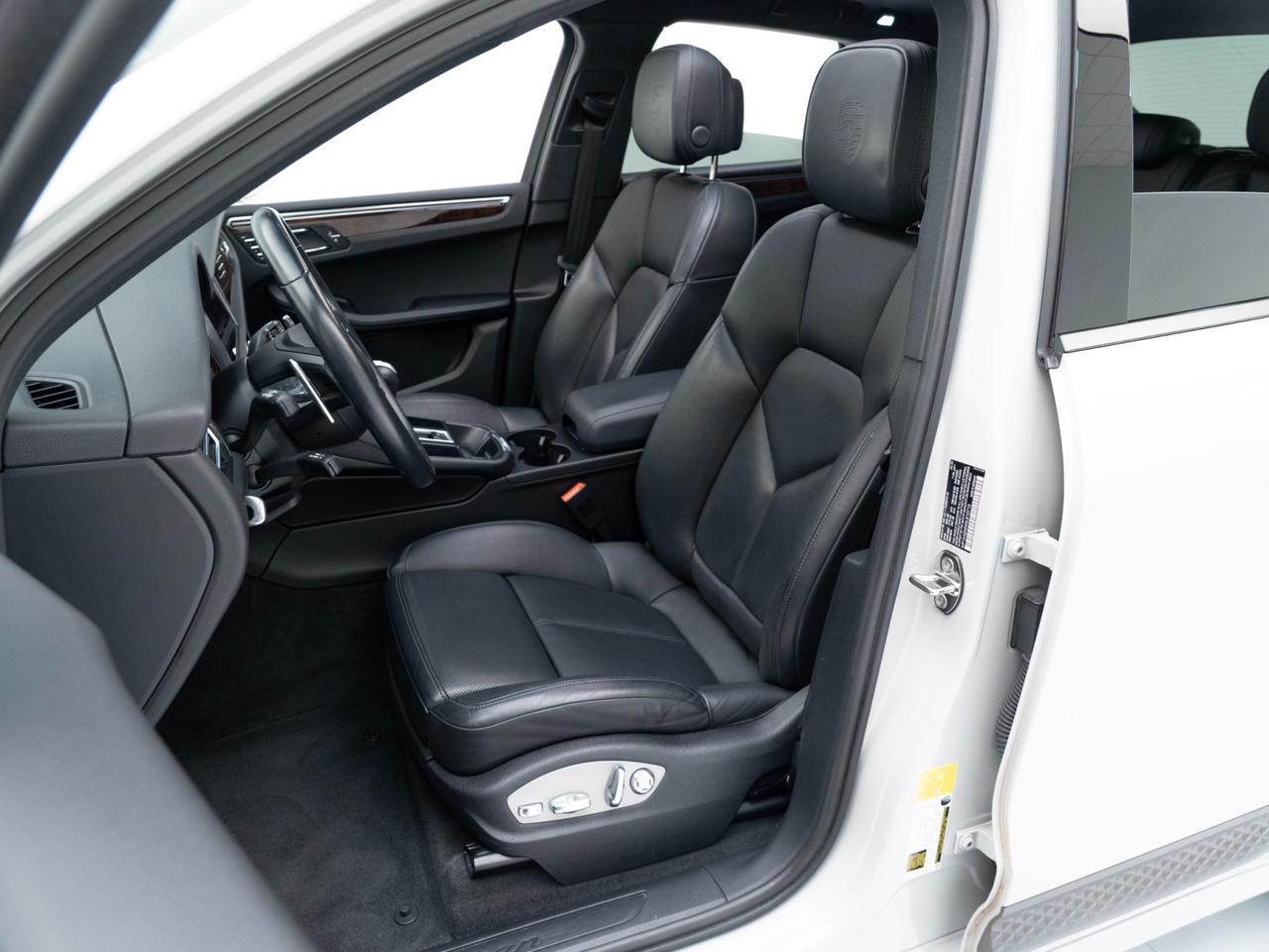 2022 Porsche Macan Pompano Beach FL