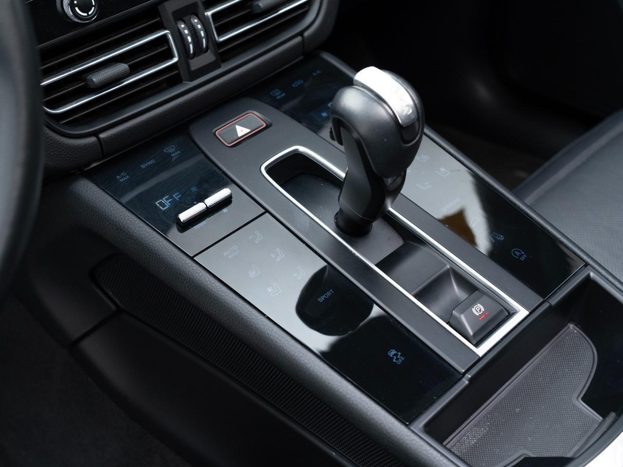 2022 Porsche Macan Pompano Beach FL