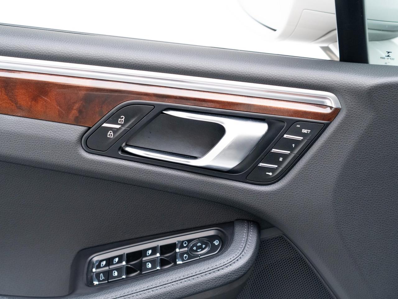 2022 Porsche Macan Pompano Beach FL