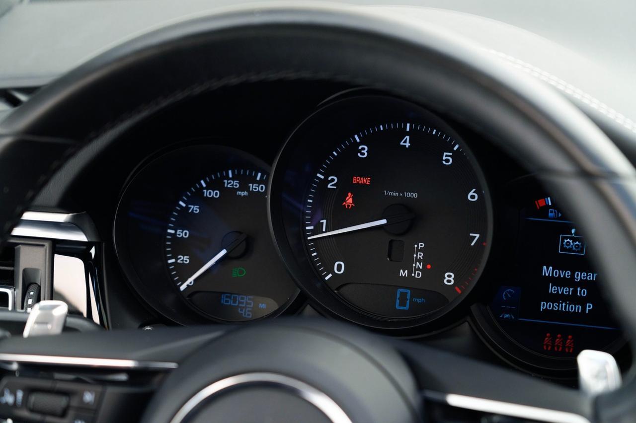 2022 Porsche Macan Pompano Beach FL