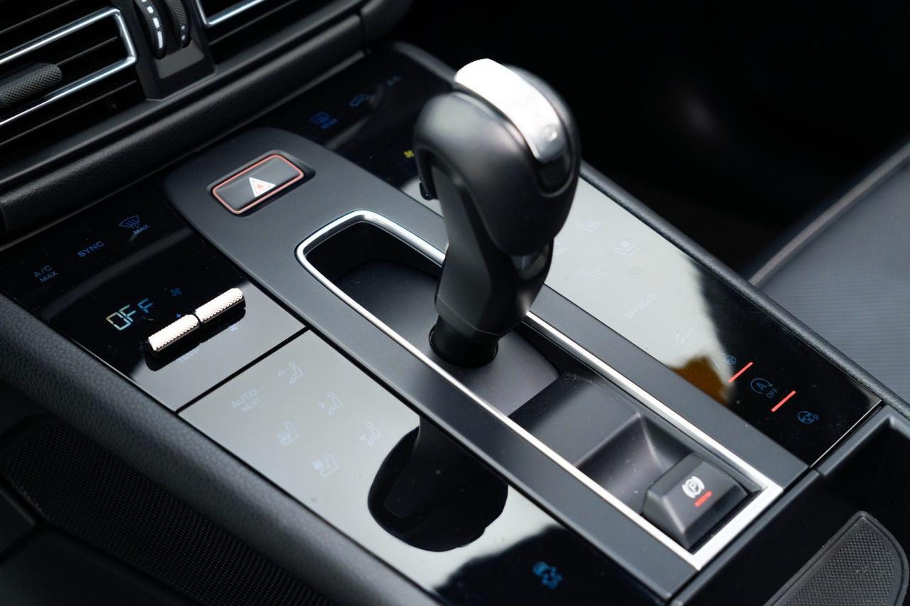 2022 Porsche Macan Pompano Beach FL