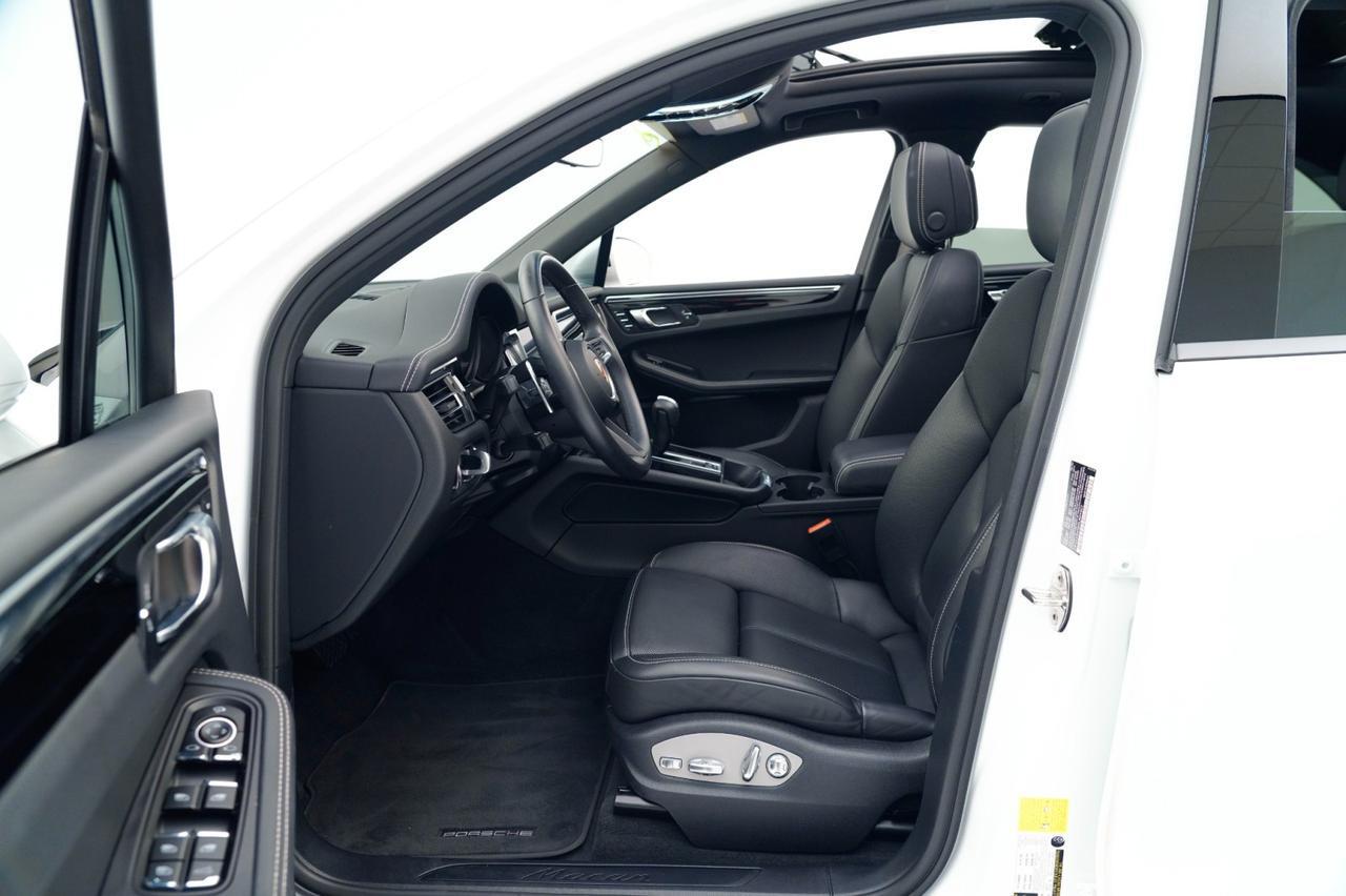 2022 Porsche Macan Pompano Beach FL