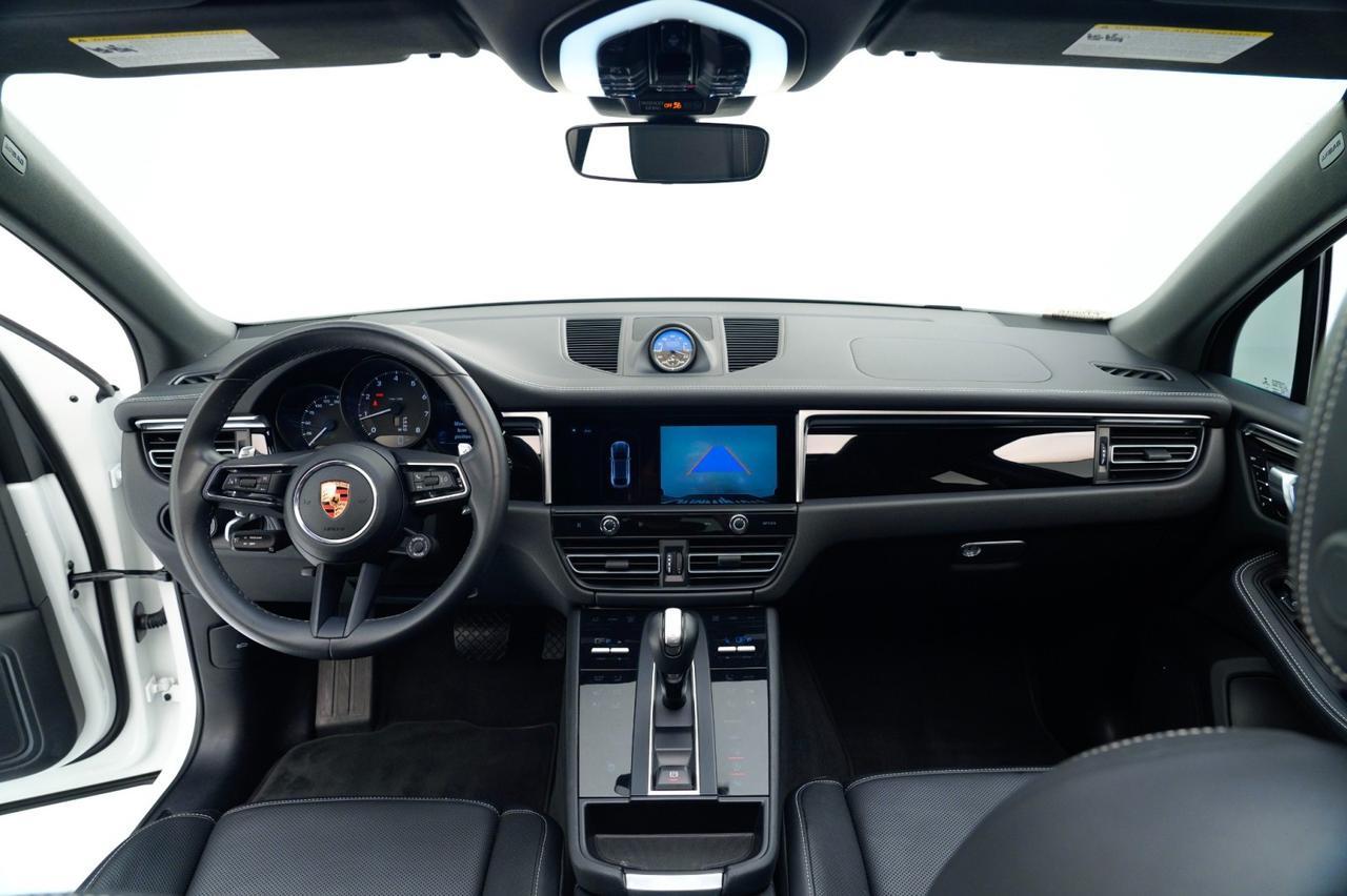 2022 Porsche Macan Pompano Beach FL