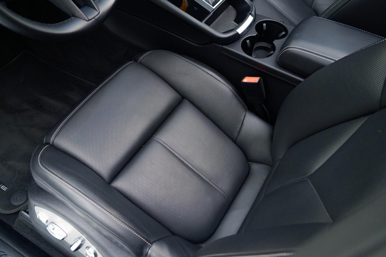 2022 Porsche Macan Pompano Beach FL