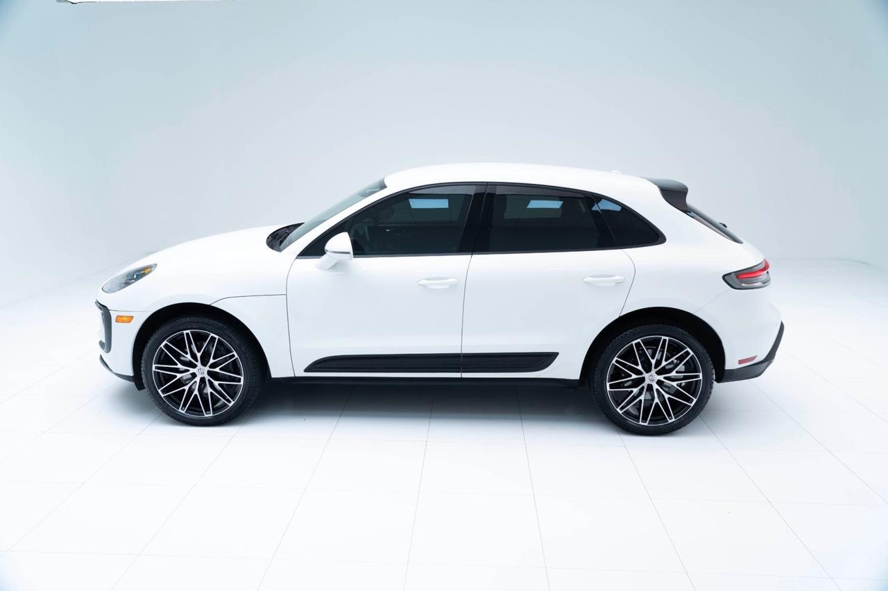 2022 Porsche Macan Pompano Beach FL