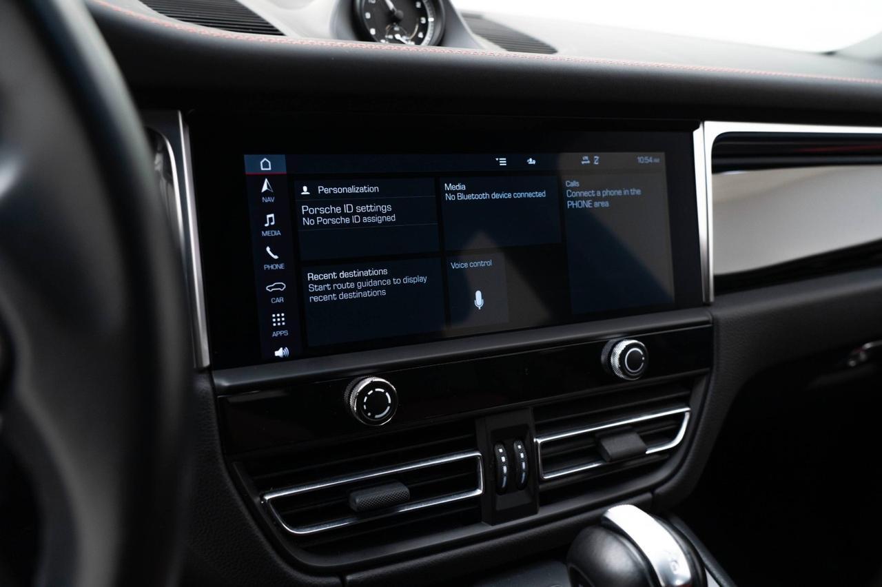 2022 Porsche Macan Pompano Beach FL