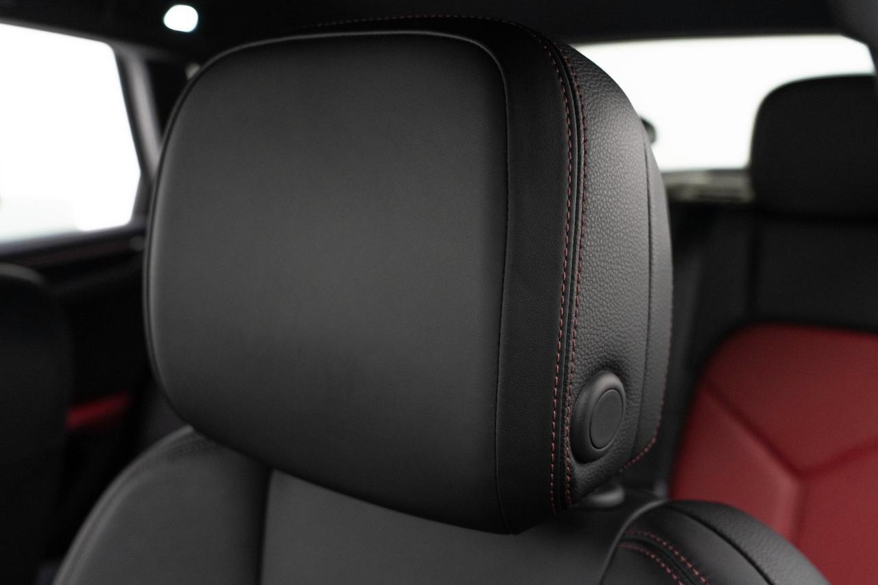 2022 Porsche Macan Pompano Beach FL