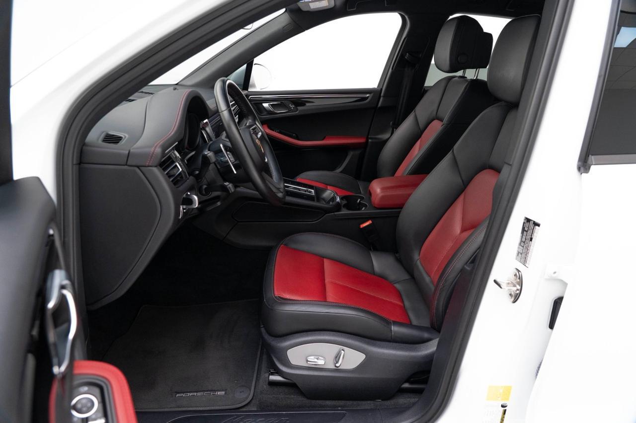 2022 Porsche Macan Pompano Beach FL
