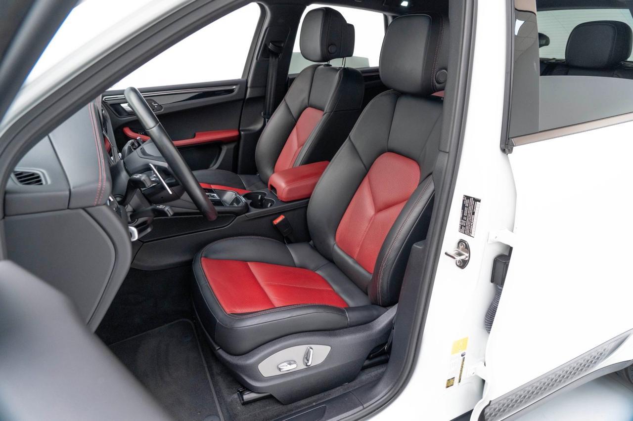 2022 Porsche Macan Pompano Beach FL