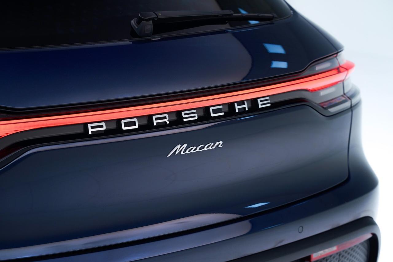 2022 Porsche Macan Pompano Beach FL