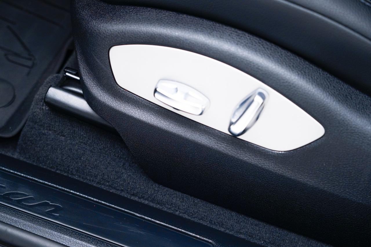 2022 Porsche Macan Pompano Beach FL