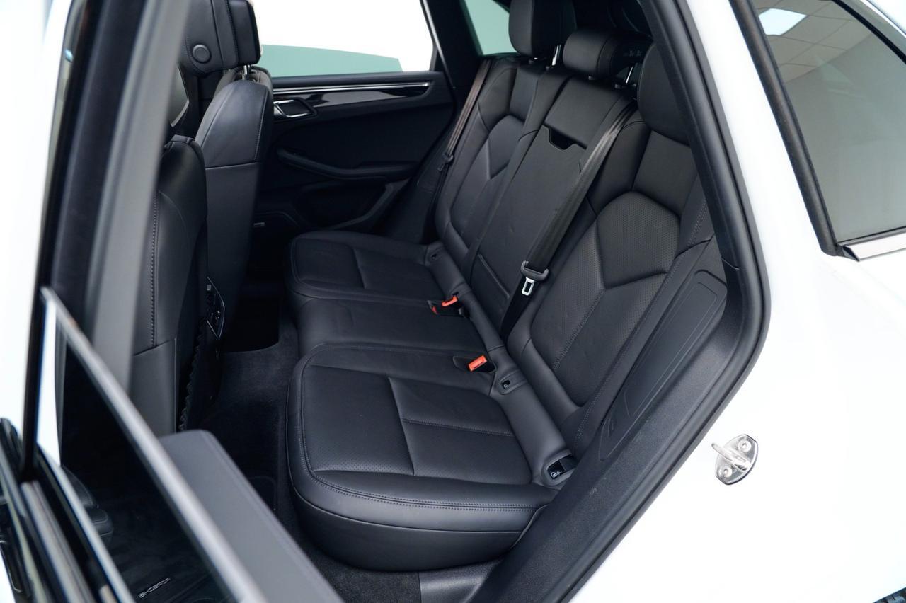 2022 Porsche Macan Pompano Beach FL