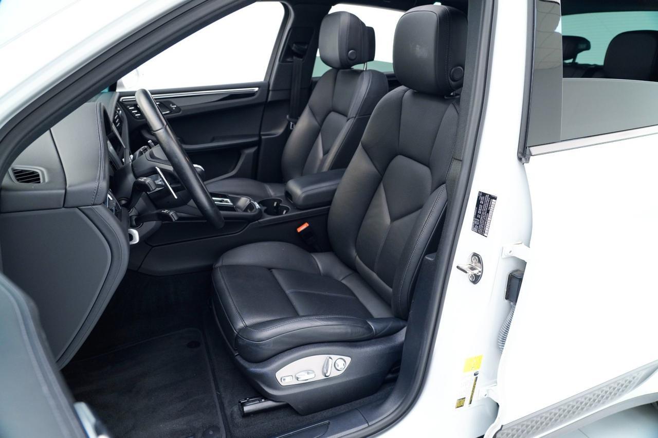 2022 Porsche Macan Pompano Beach FL