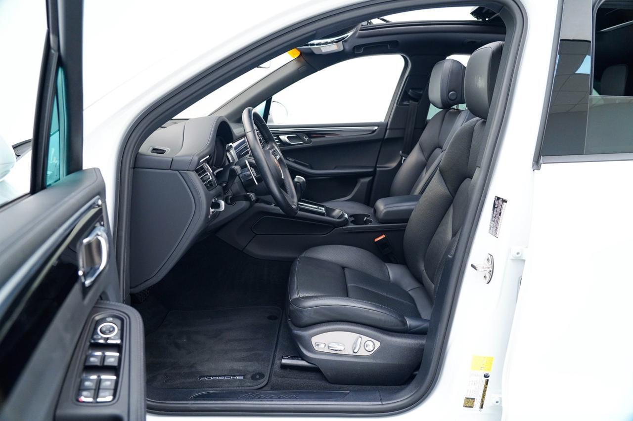 2022 Porsche Macan Pompano Beach FL