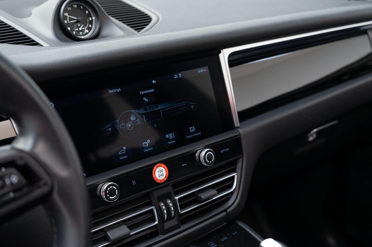 2022 Porsche Macan Pompano Beach FL