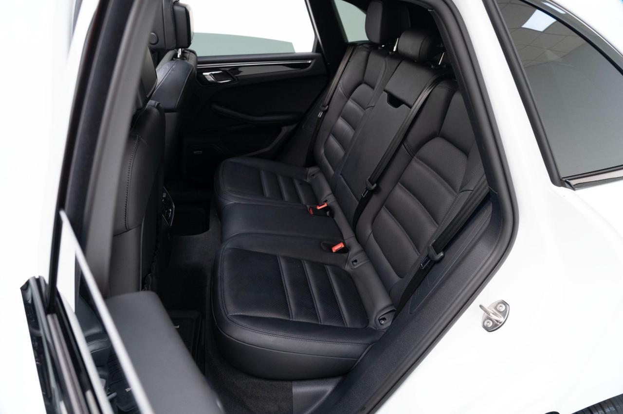 2022 Porsche Macan Pompano Beach FL