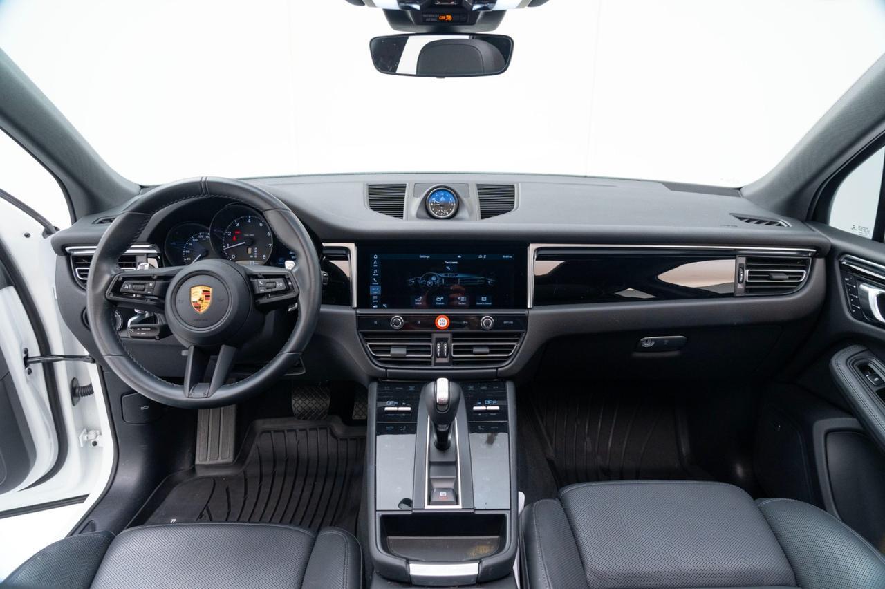2022 Porsche Macan Pompano Beach FL