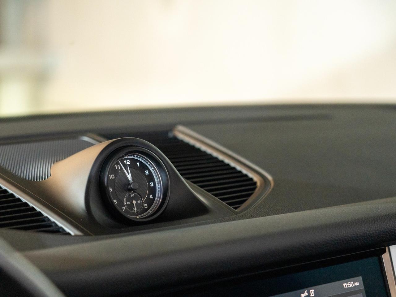 2022 Porsche Macan Pompano Beach FL