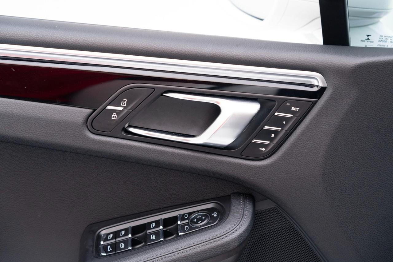 2022 Porsche Macan Pompano Beach FL