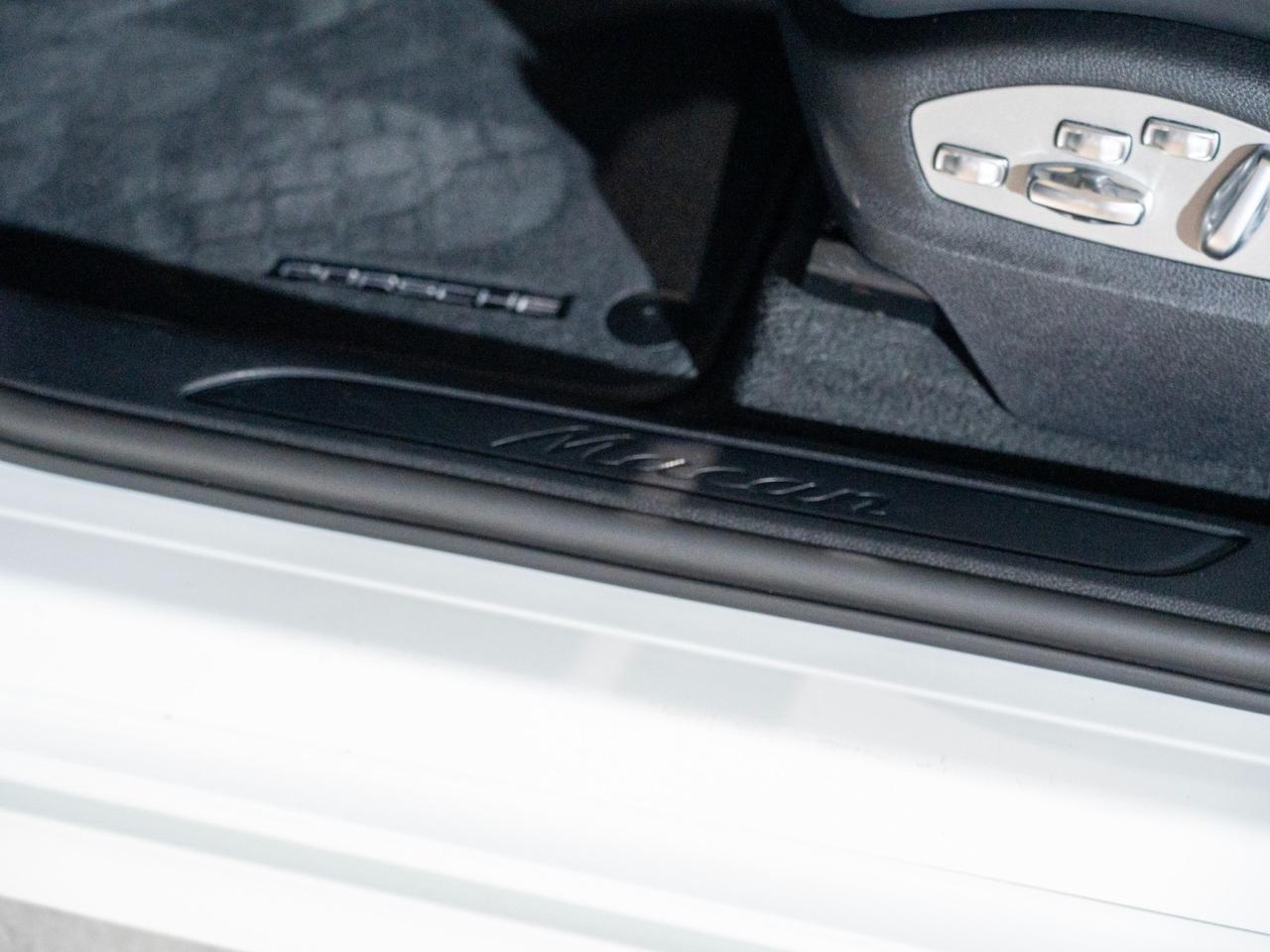 2022 Porsche Macan Pompano Beach FL
