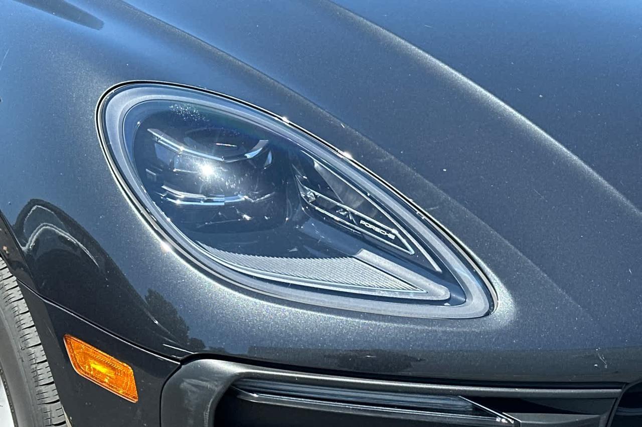 2022 Porsche Macan Roseville CA