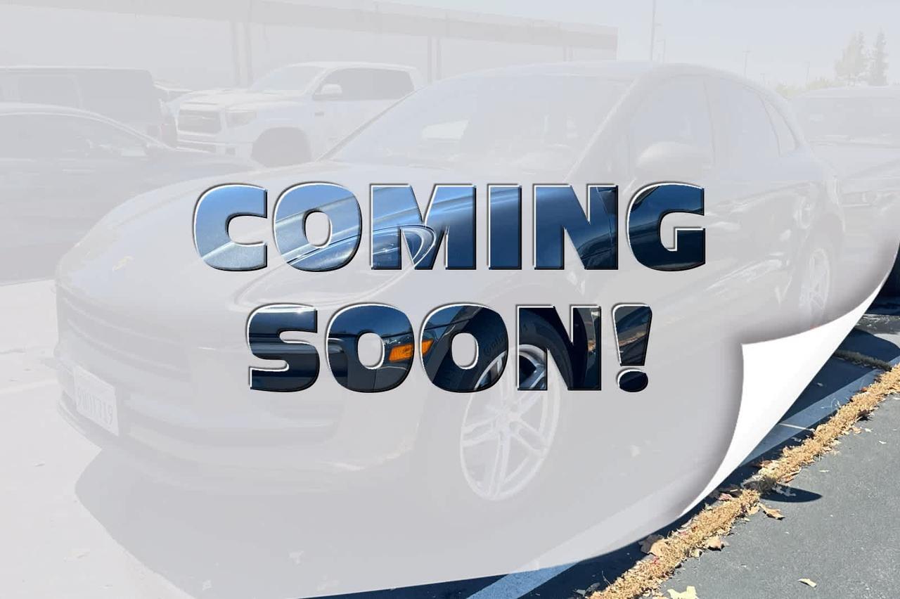 2022 Porsche Macan