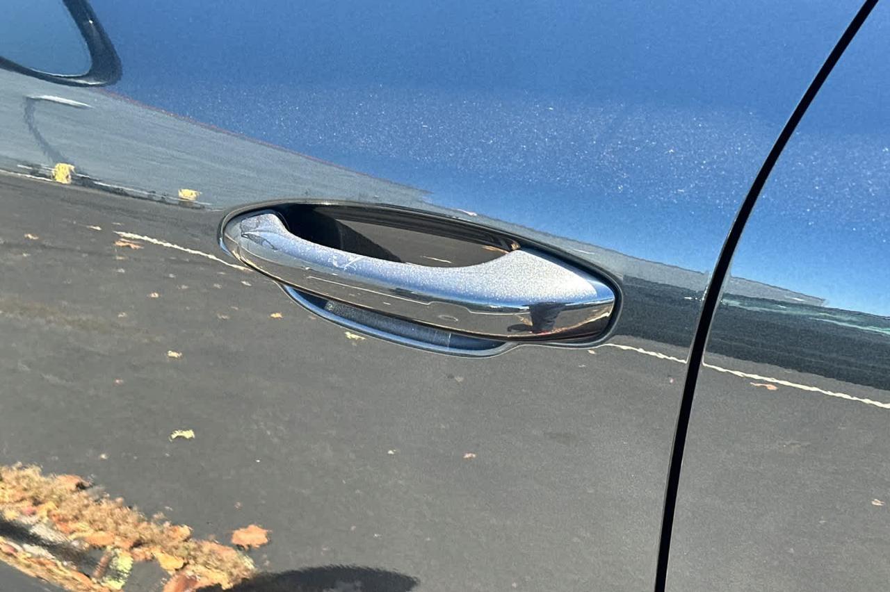 2022 Porsche Macan Roseville CA