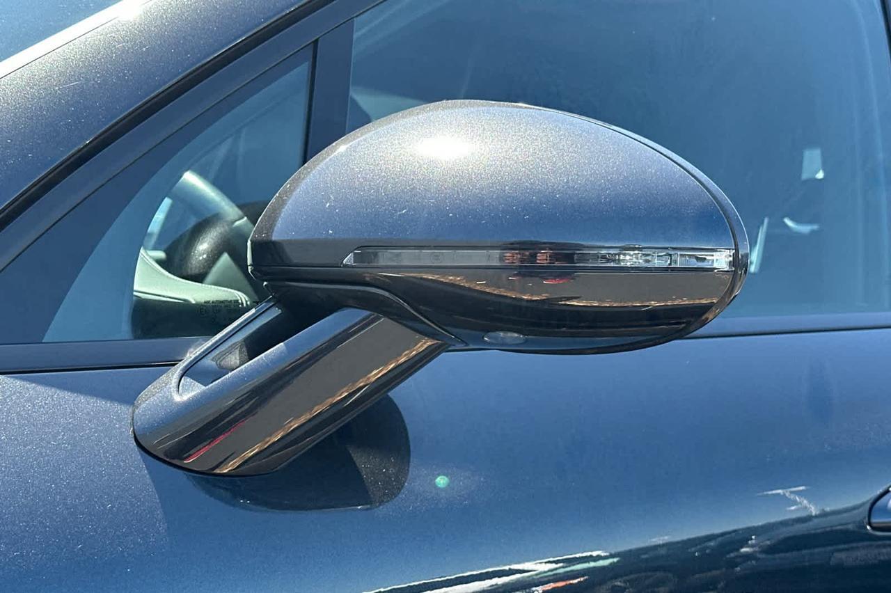 2022 Porsche Macan Roseville CA
