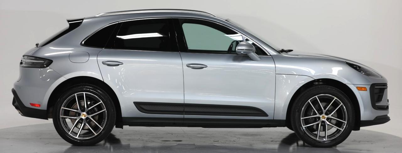 2022 Porsche Macan 13K IN OPTIONS Franklin TN