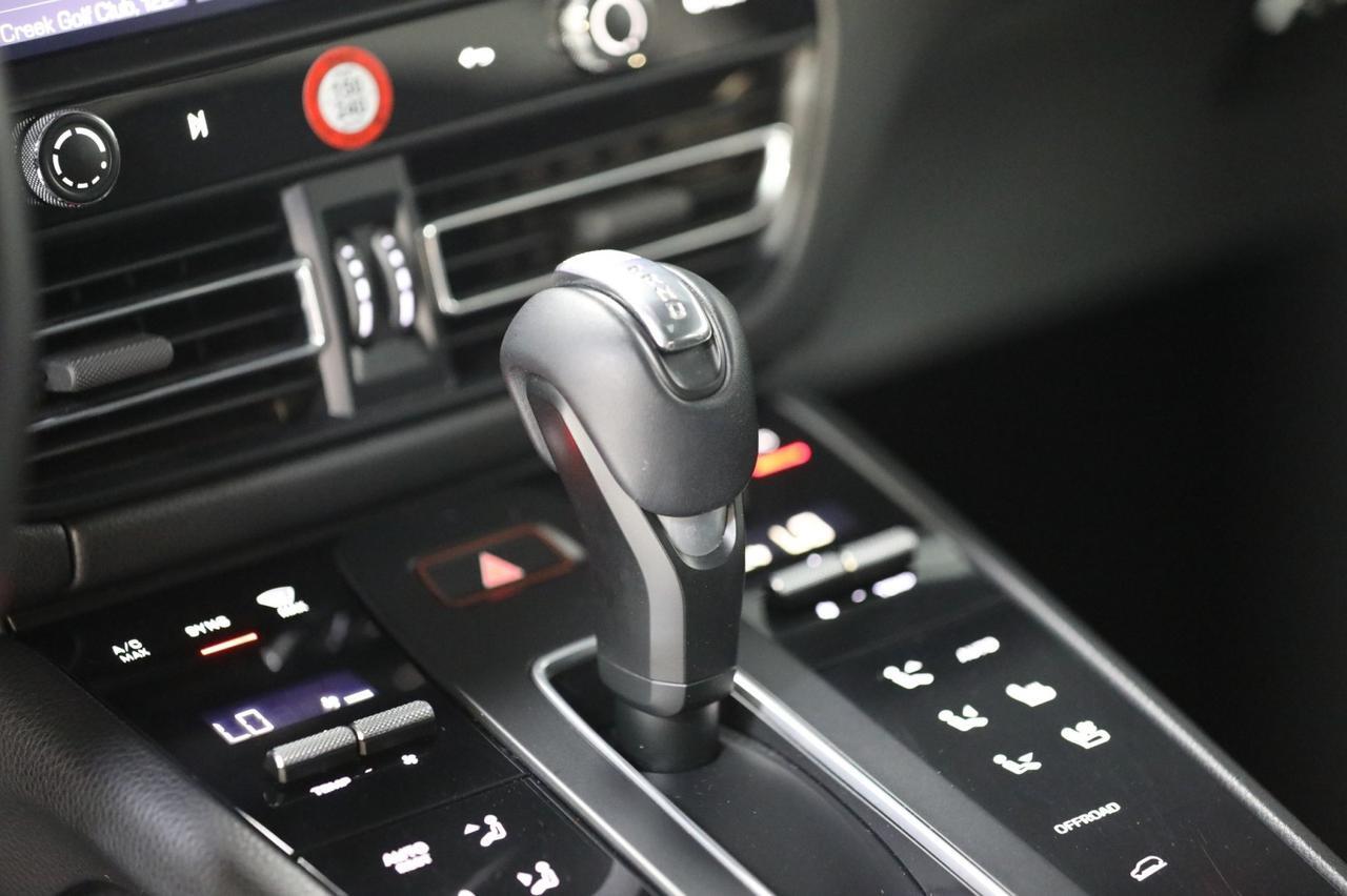 2022 Porsche Macan 13K IN OPTIONS Franklin TN