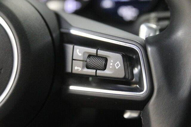 2022 Porsche Macan 13K IN OPTIONS Franklin TN