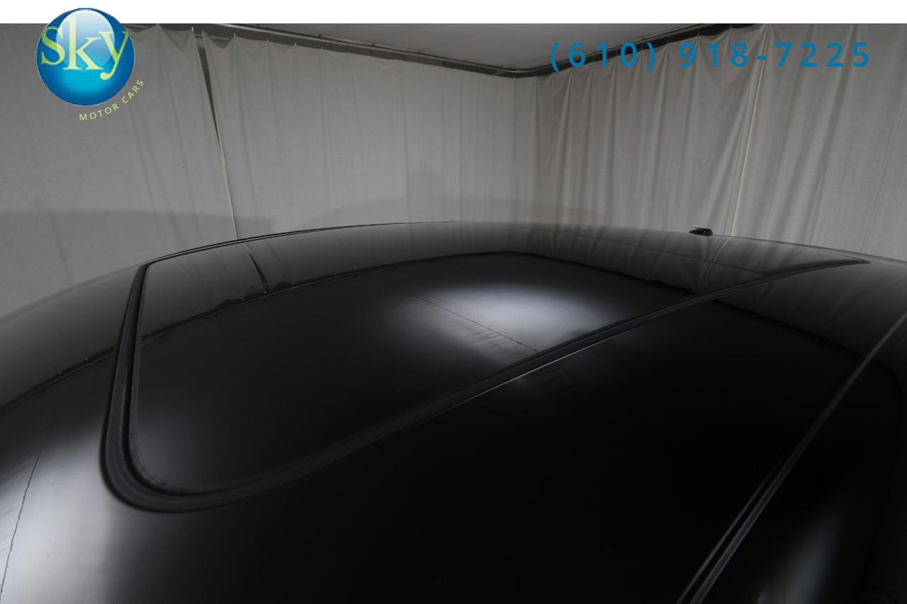 2022 Porsche Macan AWD West Chester PA