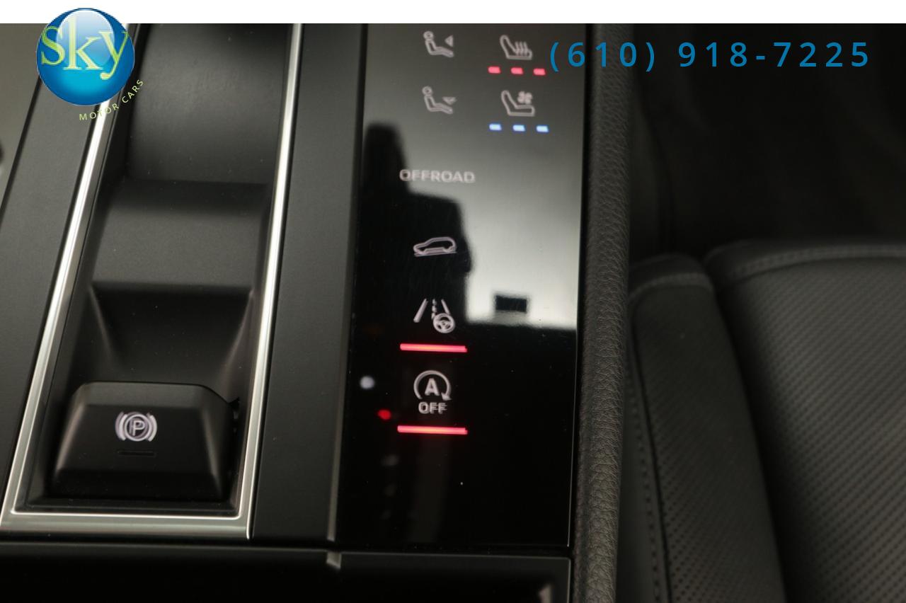 2022 Porsche Macan AWD West Chester PA