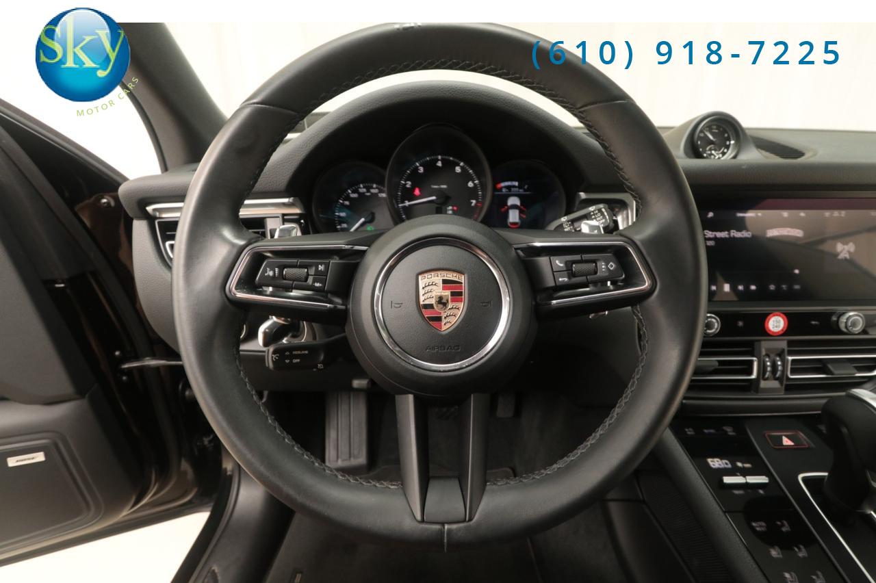 2022 Porsche Macan AWD West Chester PA