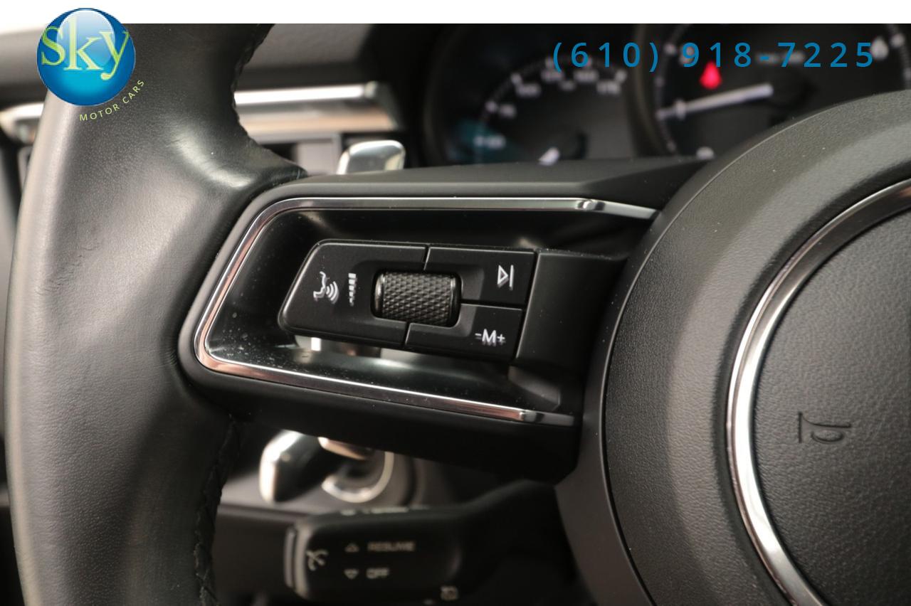 2022 Porsche Macan AWD West Chester PA