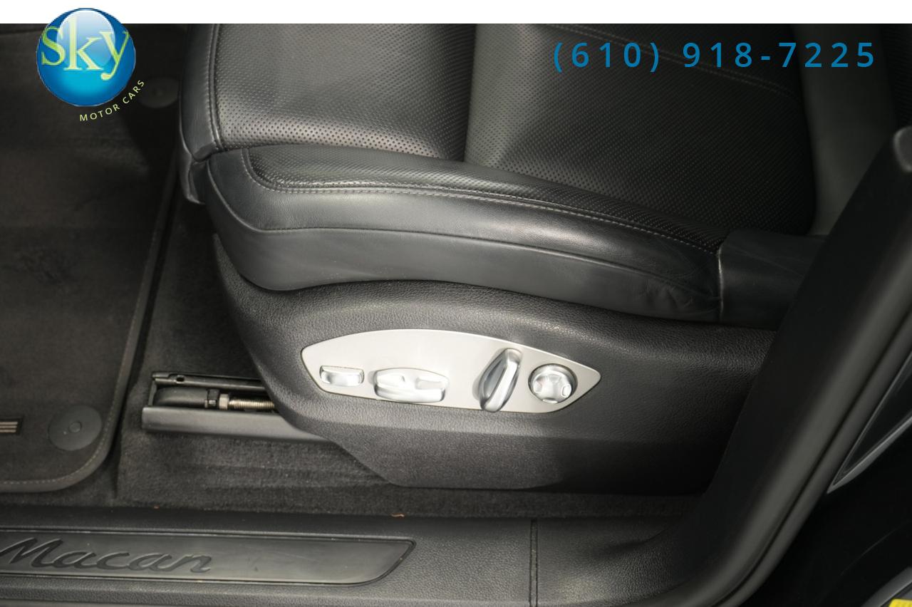 2022 Porsche Macan AWD West Chester PA