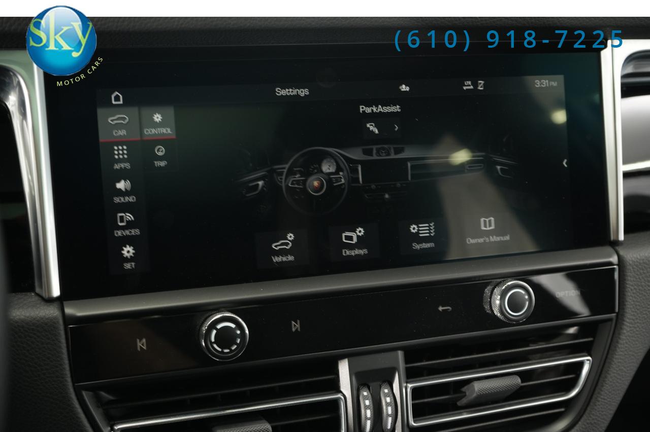 2022 Porsche Macan AWD West Chester PA