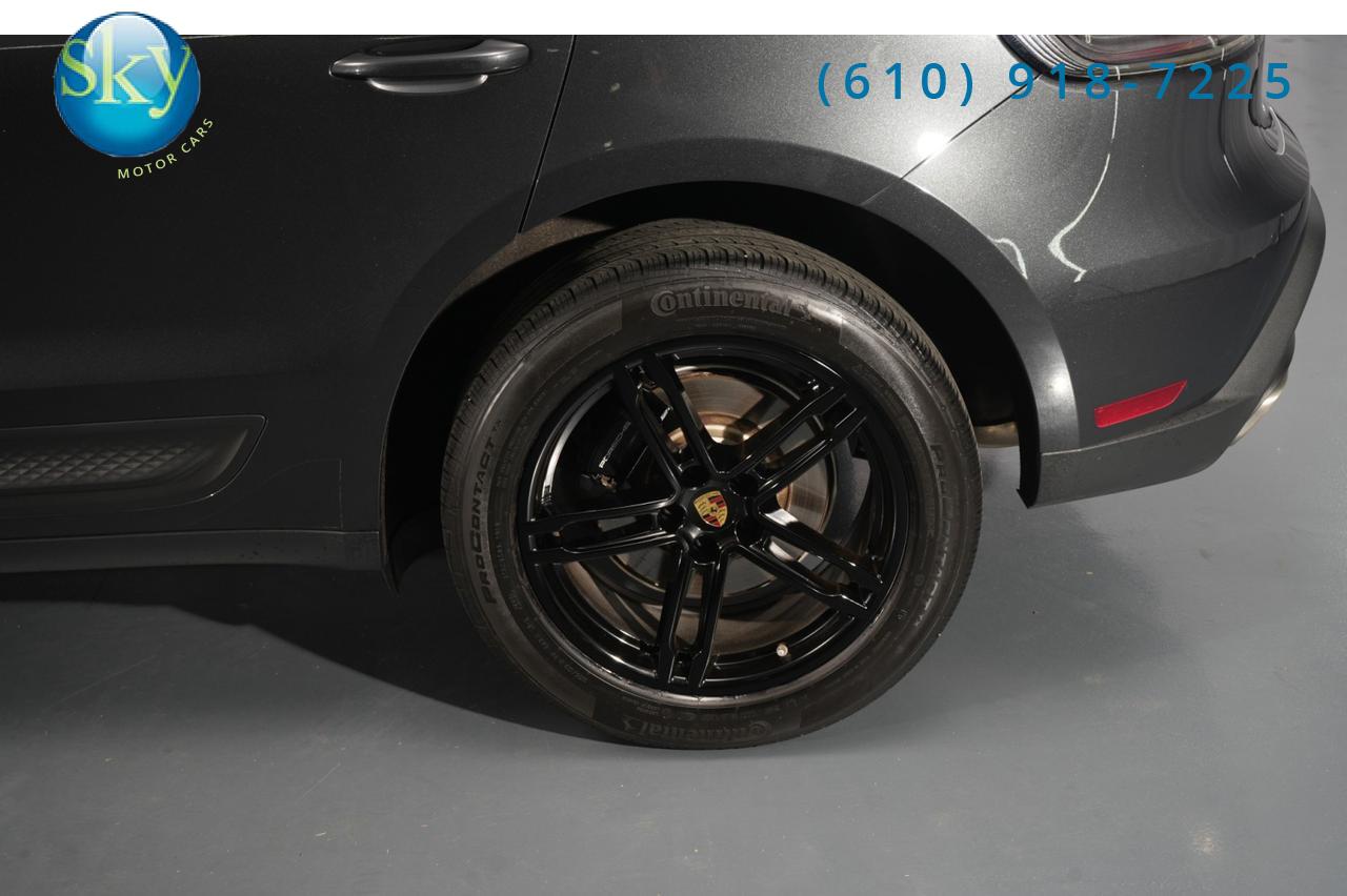 2022 Porsche Macan AWD West Chester PA