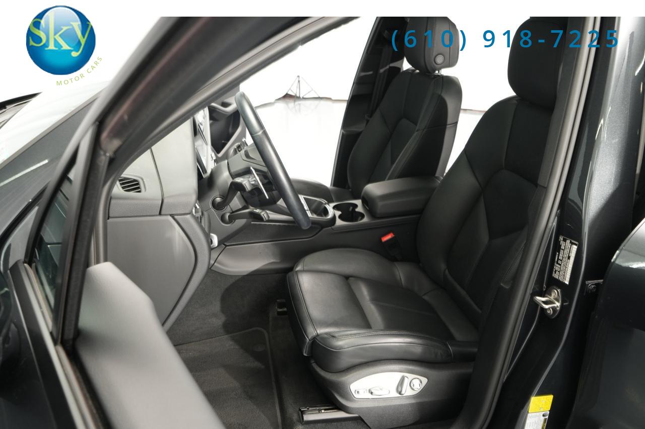 2022 Porsche Macan AWD West Chester PA