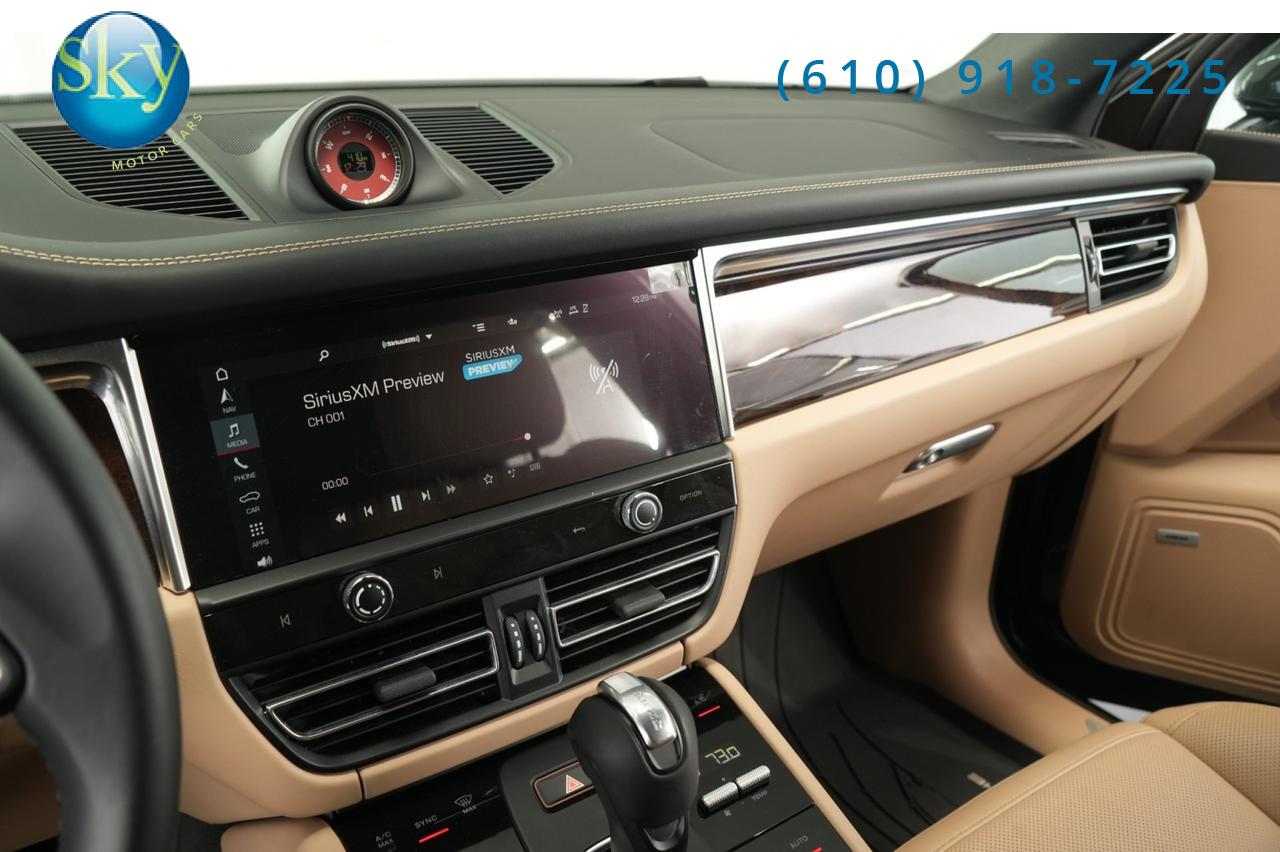 2022 Porsche Macan AWD S 1-Owner Bordeaux Seatbelts & Guages West Chester PA