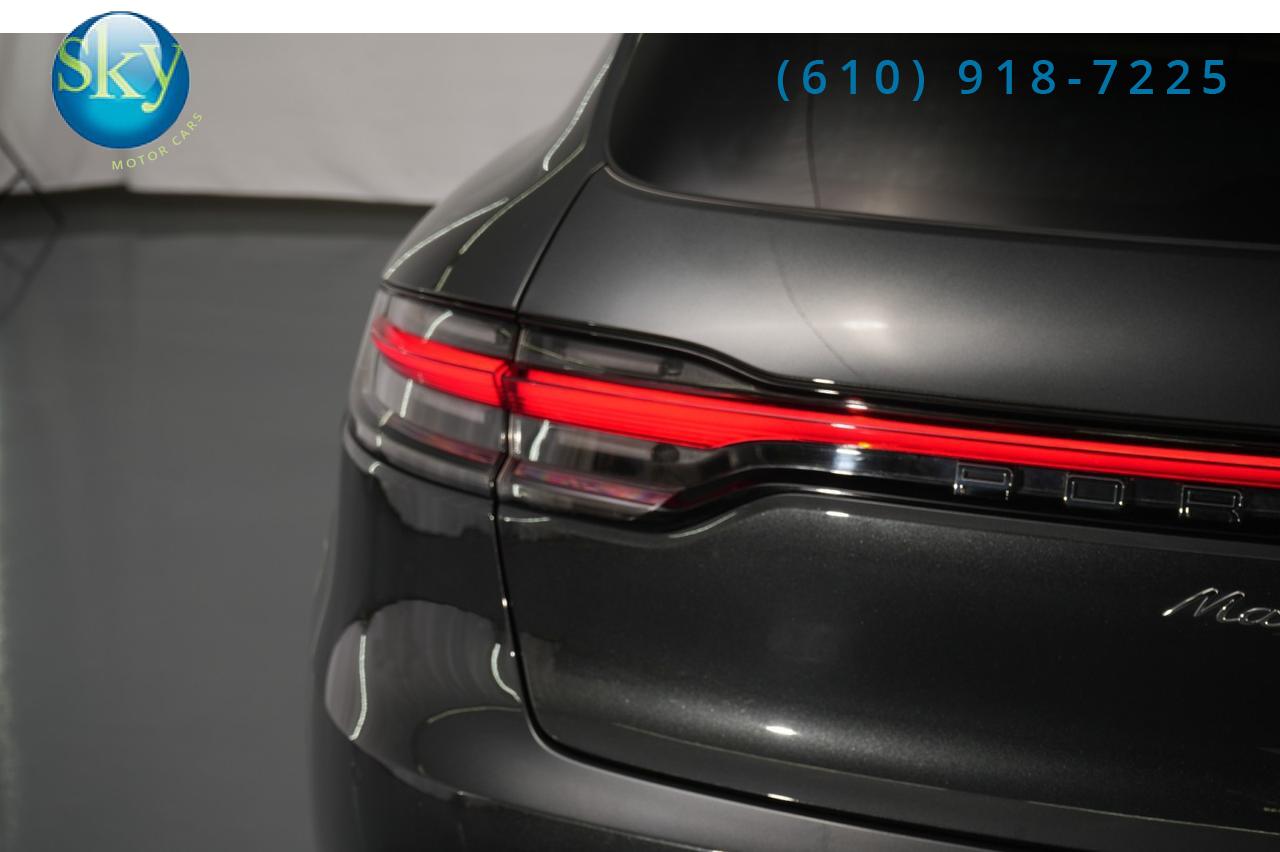 2022 Porsche Macan AWD S 1-Owner Bordeaux Seatbelts & Guages West Chester PA