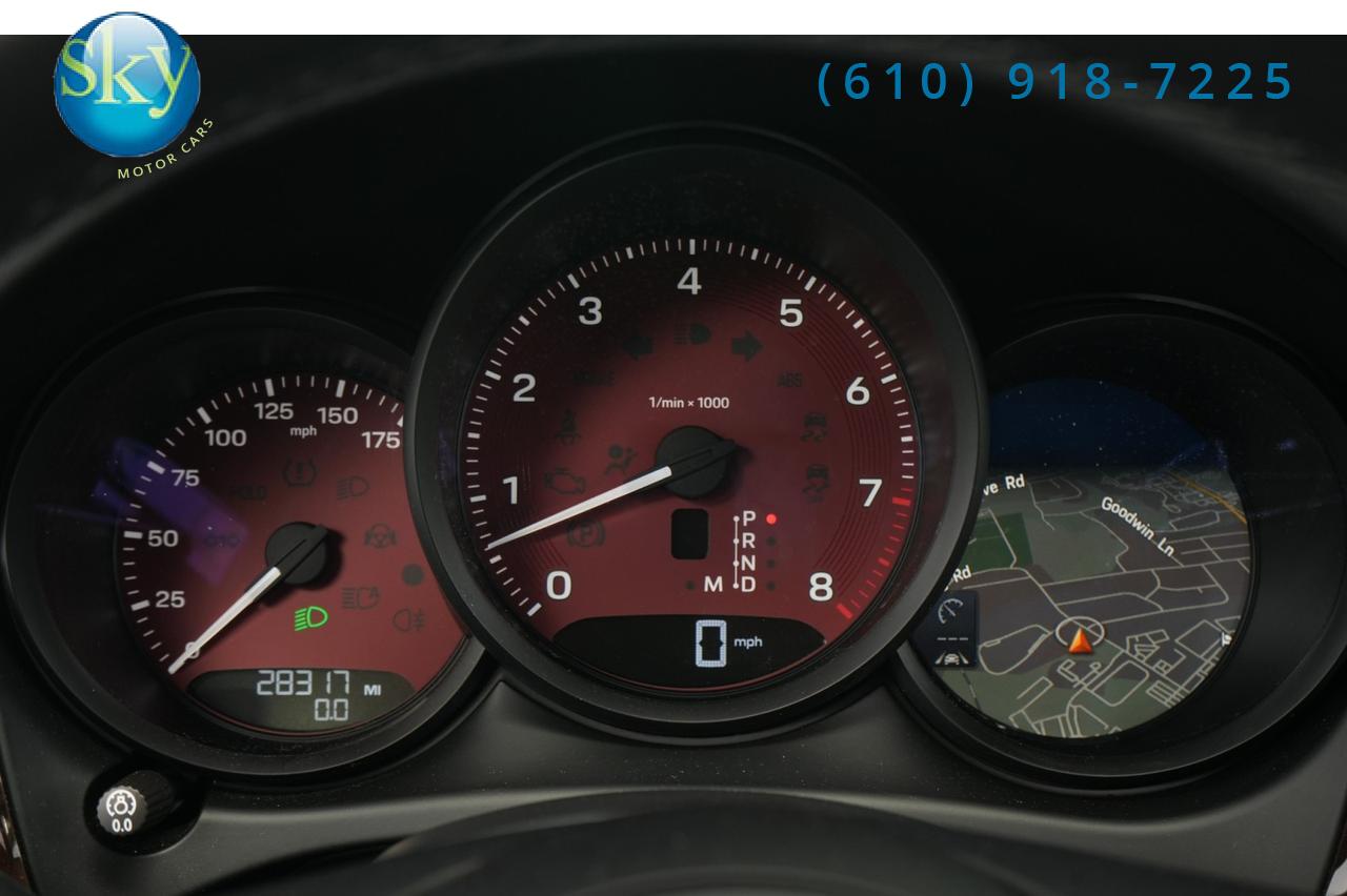 2022 Porsche Macan AWD S 1-Owner Bordeaux Seatbelts & Guages West Chester PA