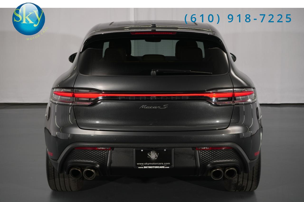 2022 Porsche Macan AWD S 1-Owner Bordeaux Seatbelts & Guages West Chester PA
