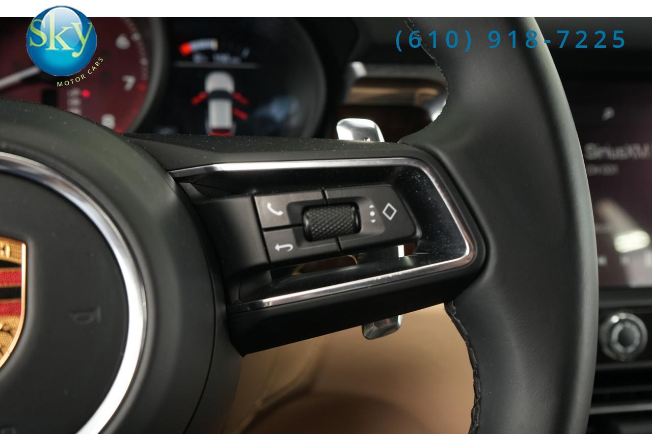 2022 Porsche Macan AWD S 1-Owner Bordeaux Seatbelts & Guages West Chester PA