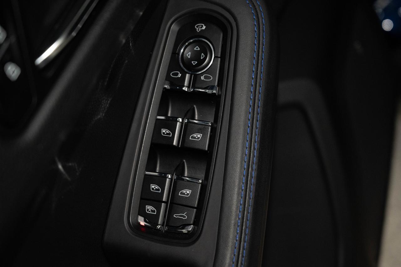 2022 Porsche Macan AWD SUV Scottsdale AZ