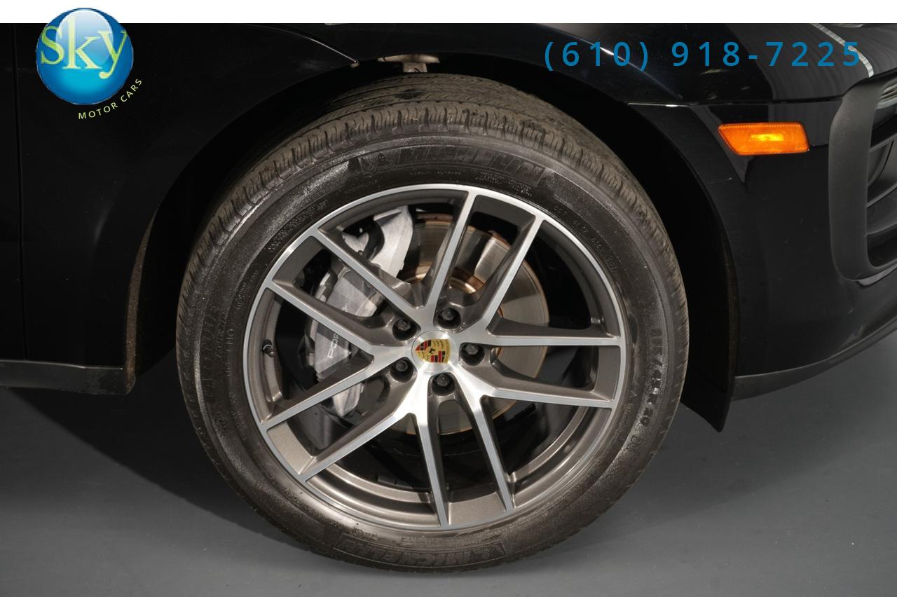 2022 Porsche Macan AWD West Chester PA