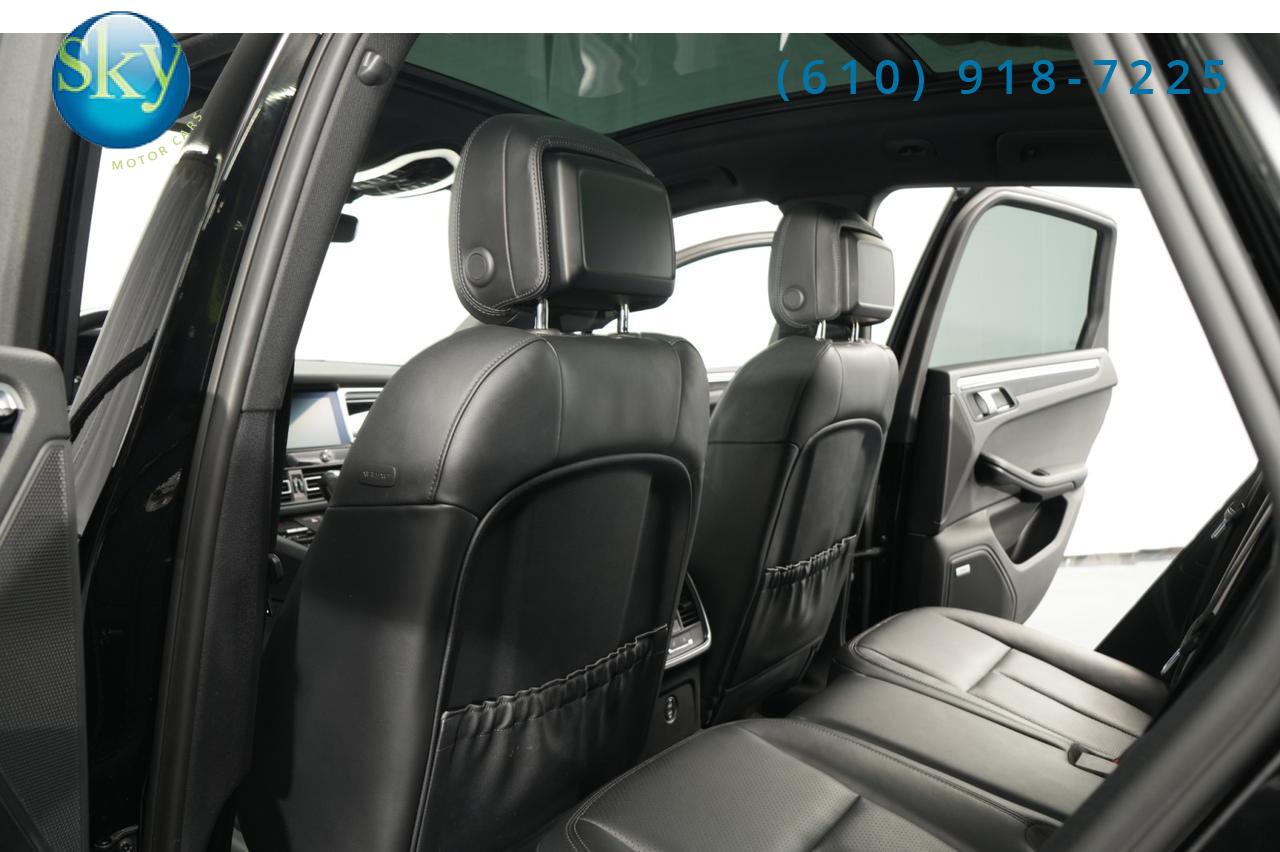 2022 Porsche Macan AWD West Chester PA