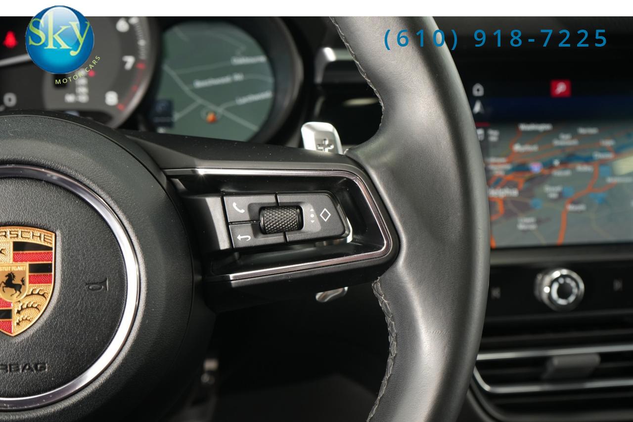 2022 Porsche Macan AWD West Chester PA