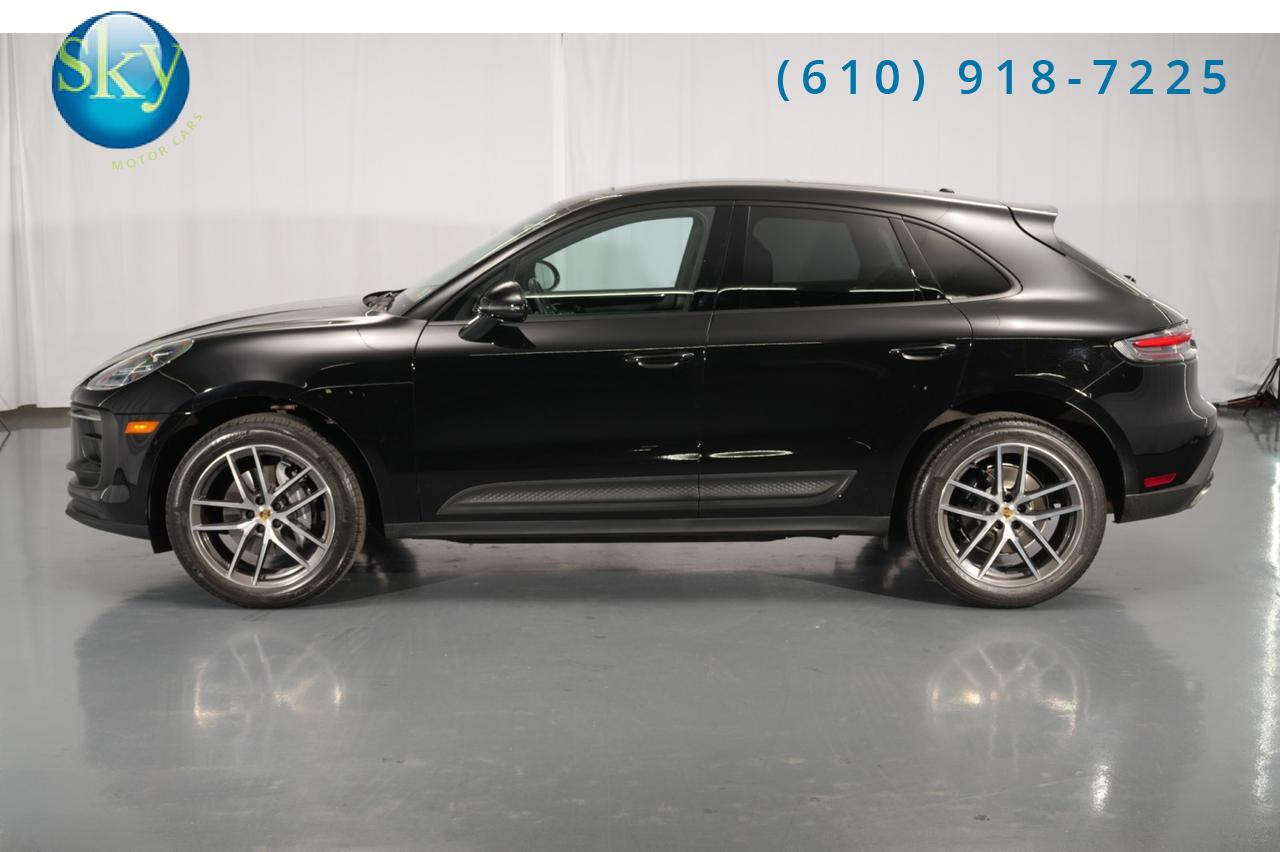 2022 Porsche Macan AWD